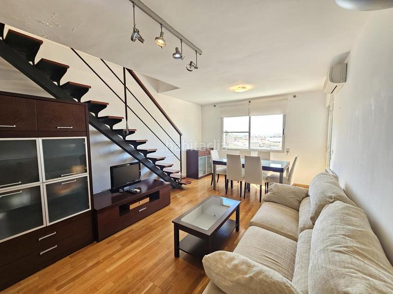 Foto efd499af-95eb-4851-8014-e0de283b7c6a. Rent penthouse with heating parking in Núcleo Urbano Pobla de Vallbona (la)