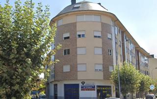 Pis  Cemba. En ponferrada