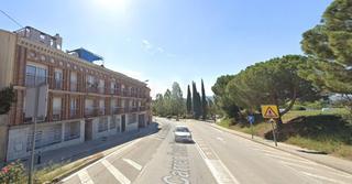 Pis  Costa brava. En la roca del valles