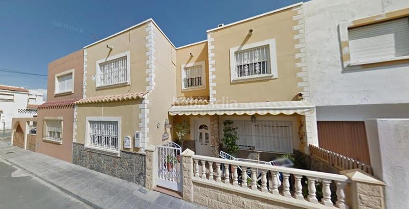 Foto c20c6f93-692a-4102-b4de-817887eee897. Maison jumelée dans Tabernas