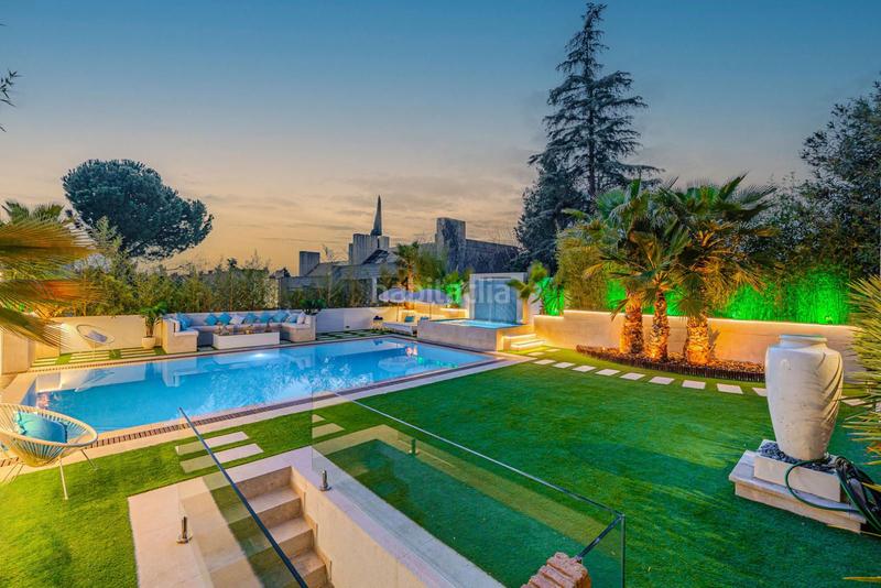 Foto 0eeddac6-fd2c-4bec-889c-67b9718d5e7d. Maison jumelée avec chauffage parking piscine dans Valdepastores-Las Encinas Boadilla del Monte