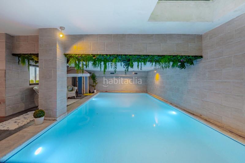 Foto 12667efb-8fcd-425f-bfe2-6eaaecb61bb9. Maison jumelée avec chauffage parking piscine dans Valdepastores-Las Encinas Boadilla del Monte