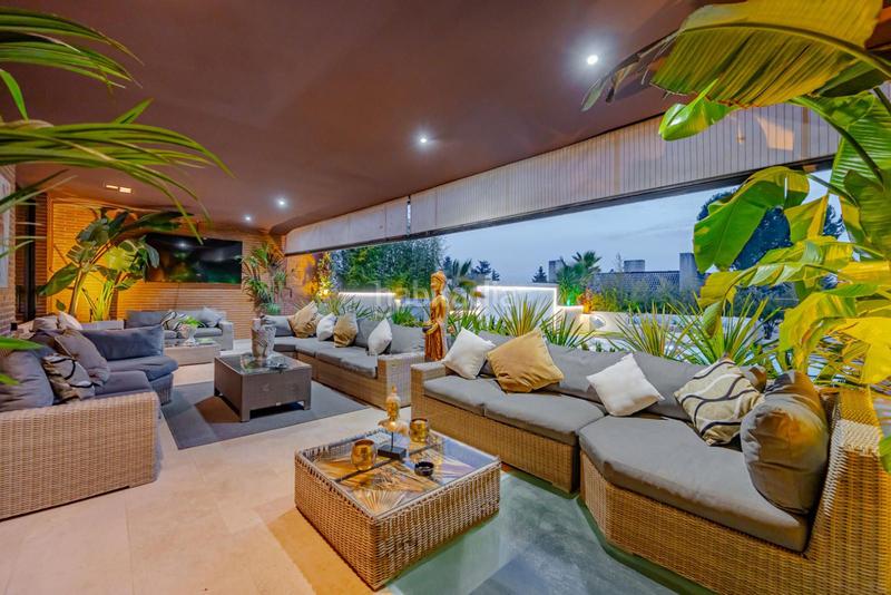 Foto 46747e64-291f-40fc-b6eb-9f7854e960b4. Maison jumelée avec chauffage parking piscine dans Valdepastores-Las Encinas Boadilla del Monte