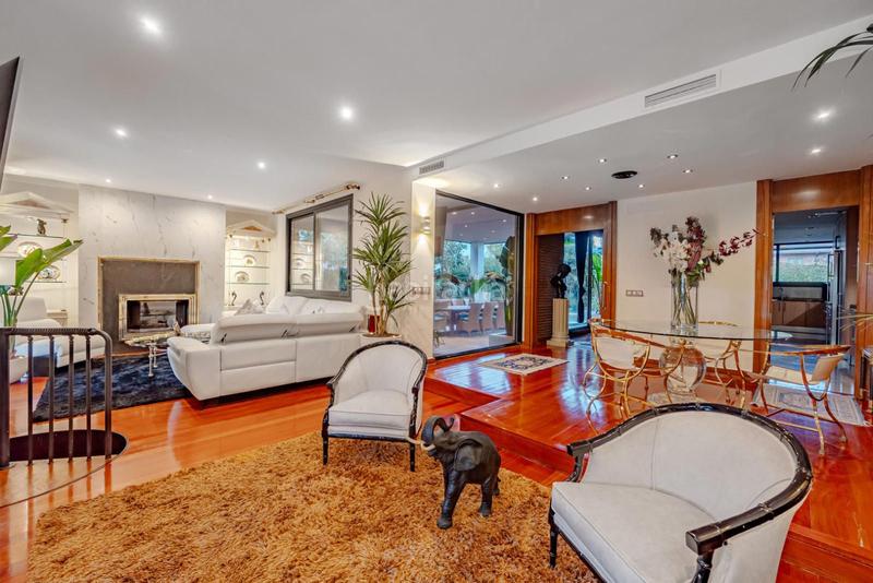 Foto 79b7be4f-ff8e-4b35-a0fe-be7bf6453460. Maison jumelée avec chauffage parking piscine dans Valdepastores-Las Encinas Boadilla del Monte