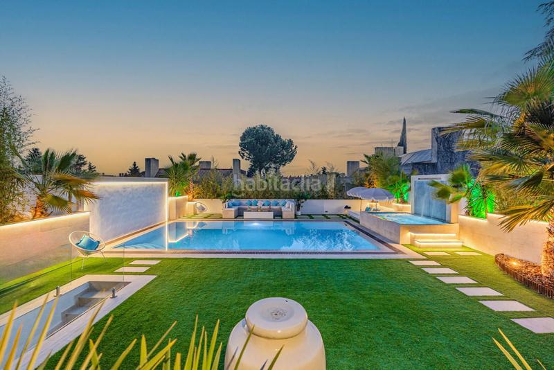 Foto d8a6d82f-5df4-4bdc-bfc3-a364f91f5210. Maison jumelée avec chauffage parking piscine dans Valdepastores-Las Encinas Boadilla del Monte