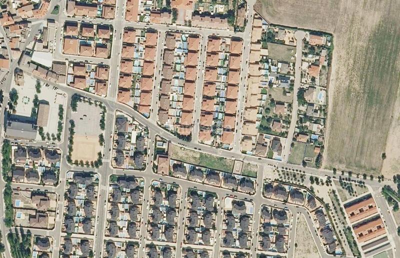 Foto e999322f-e580-42b3-9c74-1d6bf8d318f7. Finca rústica a Ugena