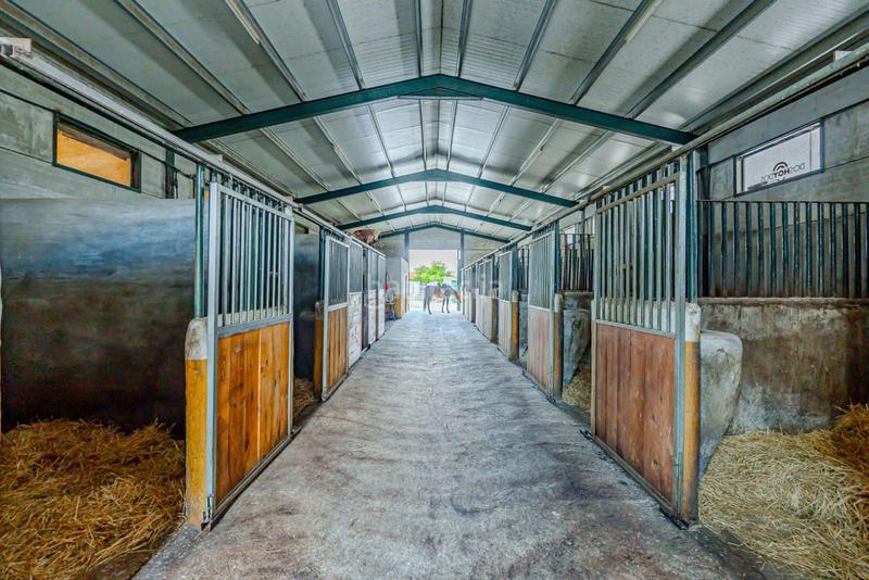 Foto 15839a70-17ab-4088-85ab-816a078af832. Terreno residenziale in Batres