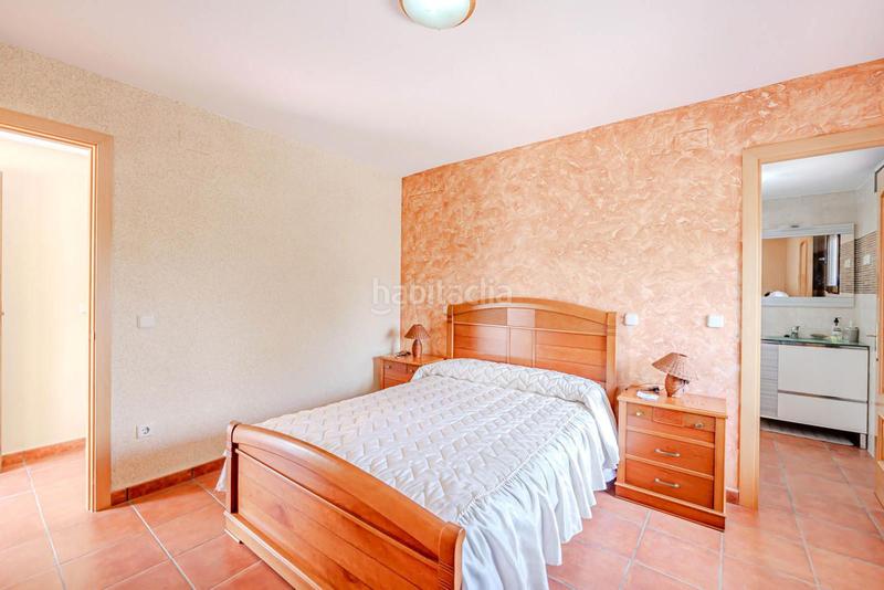 Foto 3099d5a0-5aa0-44b0-990b-2a12d0c349a5. Terreno residenziale in Batres