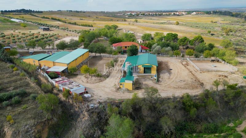 Foto 3d78849c-7ff5-4073-bad1-77e7b409b672. Terreno residenziale in Batres