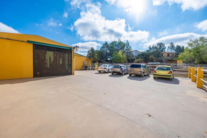 Foto a93ae638-ff7e-4249-8e4a-f09e0ec579c8. Terreno residenziale in Batres