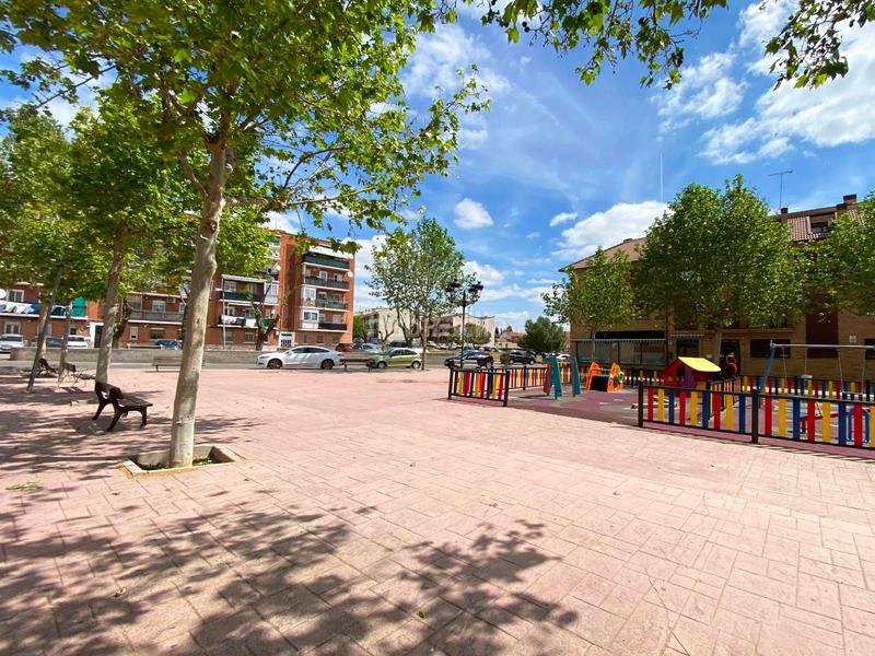 Foto 0853dbeb-9695-454c-9f18-54c2a4fe72d9. Piso  en venta en Yuncos