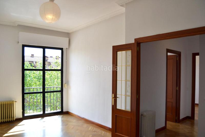 Foto 3a5a7c53-f47d-4c2d-b1f6-6f7210b2dcae. Piso  en venta en Yuncos