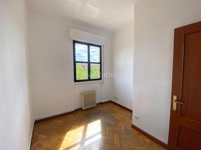 Foto 7cee6f4e-f925-4864-b6fc-851f2d93d53a. Piso  en venta en Yuncos