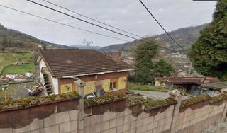 Casa  Bedabo. En san martín del rey aurelio