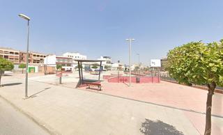 Parking coche  Ricardo molina. En puente genil