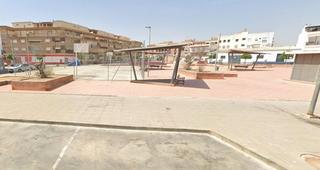 Parking coche  Ricardo molina. En puente genil