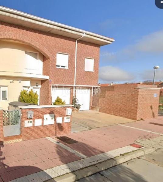 Foto 9de2cf85-154a-4ecc-a65b-2df8a29f1fad. Flat with parking in Cigales