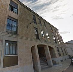 Parking coche  Larga. En villamayor