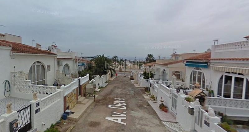 Foto 1fae3c63-65a4-4e71-80bc-c7561c7f86ad. Casa adosada en torrevieja en Población de Arroyo