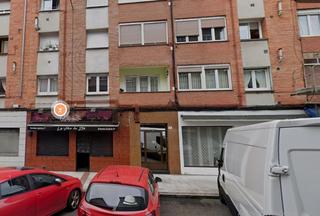 Pis  Guipuzcoa. En gijón