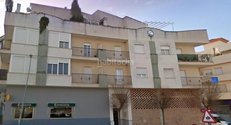 Foto 81d69ad9-ba0c-4144-8cab-c049bc2d2a6e. Parking coche en Maracena