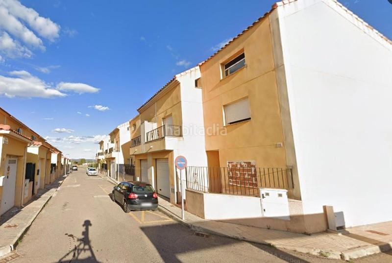 Foto 65796f84-0304-40ec-b081-b543c0336140. Maison jumelée dans Población de Arroyo