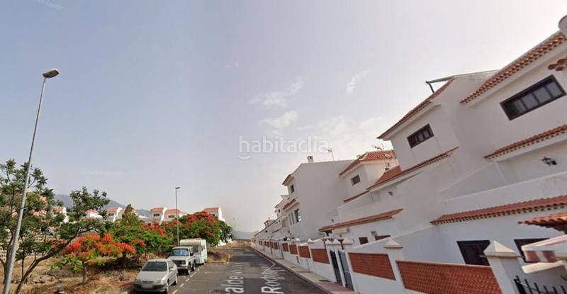 Foto 7094af37-a3c7-46ab-855f-adbdc4c75e07. Casa adossada amb aparcament a Población de Arroyo