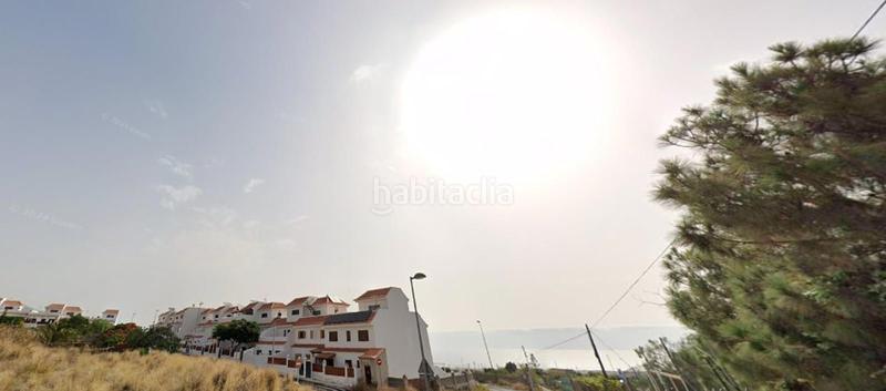 Foto 7fb2f4fd-28fd-4302-b45a-3ede9a4cb8d2. Casa adossada amb aparcament a Población de Arroyo