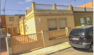 Casa  Basilio cutillas-bo.peral. En cartagena