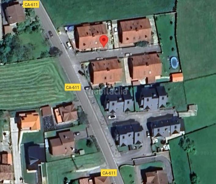 Foto bfebc956-1c40-405e-a019-d79353960bb7. Casa amb aparcament a Población de Arroyo