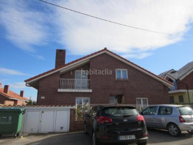 Foto fca4442c-7726-459a-bce6-fac161af6a84. Casa amb aparcament a Población de Arroyo