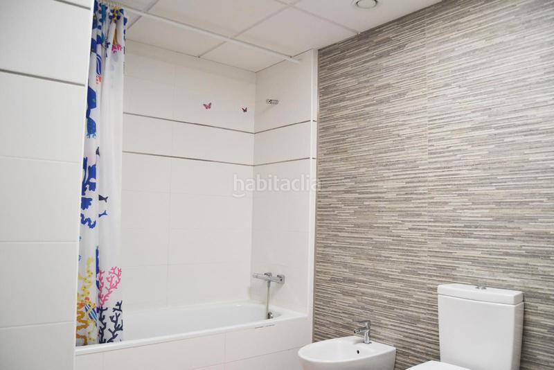 Foto 0d067f45-fb3c-4711-8c43-3acd6cbdce02. Reihenhaus mit parking pool in Torrejón de la Calzada