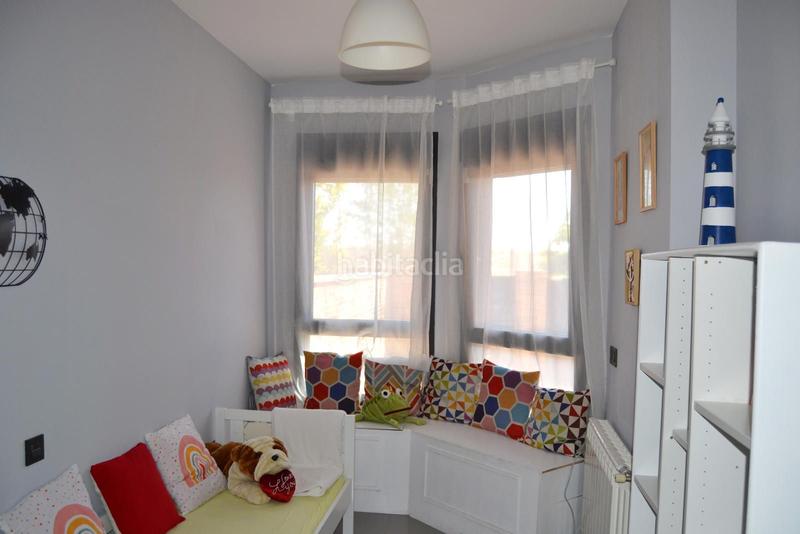 Foto 9c671c3f-658c-44c8-84ce-c5443e157dc1. Reihenhaus mit parking pool in Torrejón de la Calzada