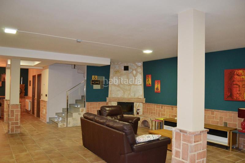 Foto ecfe594a-4b2c-4dd3-bb70-960c797a030b. Reihenhaus mit parking pool in Torrejón de la Calzada