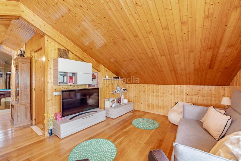 Foto 77e4adaf-544a-4285-9391-0b10afcc6b7a. Maison jumelée avec chauffage parking piscine dans Casarrubuelos