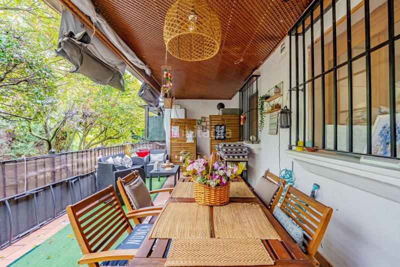 Foto 7a329c0d-2f5a-4d2f-a542-5a9a1a3bdb7c. Maison jumelée avec chauffage parking piscine dans Casarrubuelos