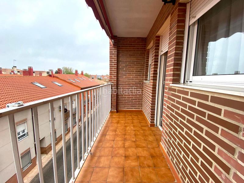 Foto d3b7b0cf-5da1-4d1e-ac1c-3bb677493c54. Flat with parking in Torrejón de la Calzada