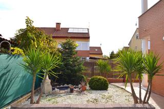 Casa aparellada  Arcipreste de hita. Pareado en venta en cubas de la sagra