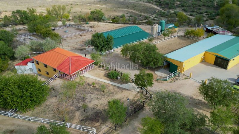 Foto bacec37f-281a-4332-b6c4-0e7fd79ef56b. Finca rústica a Batres