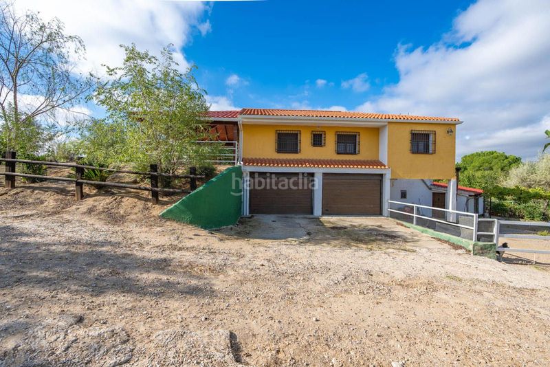 Foto f5b6f05a-cdf7-4b19-8259-94dfba2143cf. Finca rústica a Batres