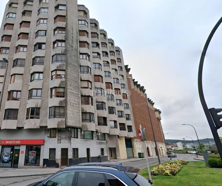 Foto 4e7e3f9a-5816-4572-9339-57721007dc30. Flat in Centro Avilés