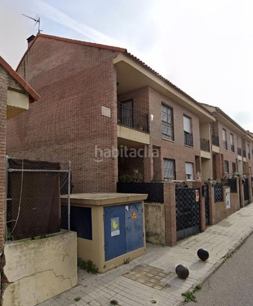 Foto 729bc729-25f3-4819-b2e3-d4e5071882ec. Casa adossada amb aparcament a Ventas de Retamosa (Las)