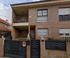 Casa adossada  Salvador dali. En las ventas de retamosa
