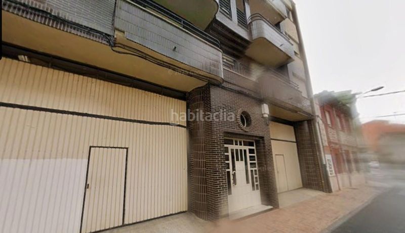 Foto 018d2be7-524a-4917-8186-8f378c37ce4c. Aparcament cotxe a Población de Arroyo