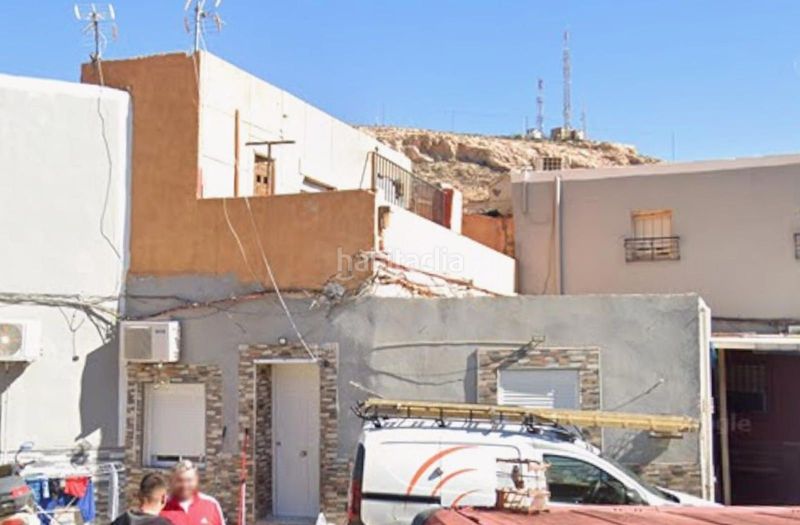 Foto d5fff1f4-8a28-4c66-b214-7168ea93c5e5. Casa a Población de Arroyo
