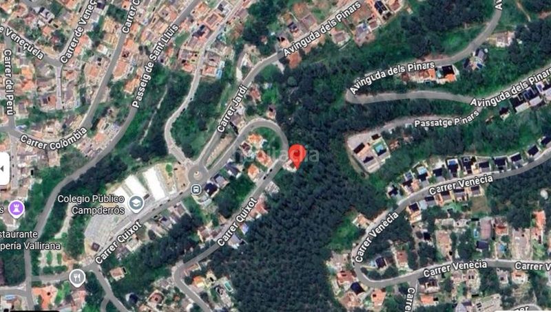 Foto 8581ac91-5742-4c38-8c88-f1f547139480. Casa adossada amb aparcament a Vallirana