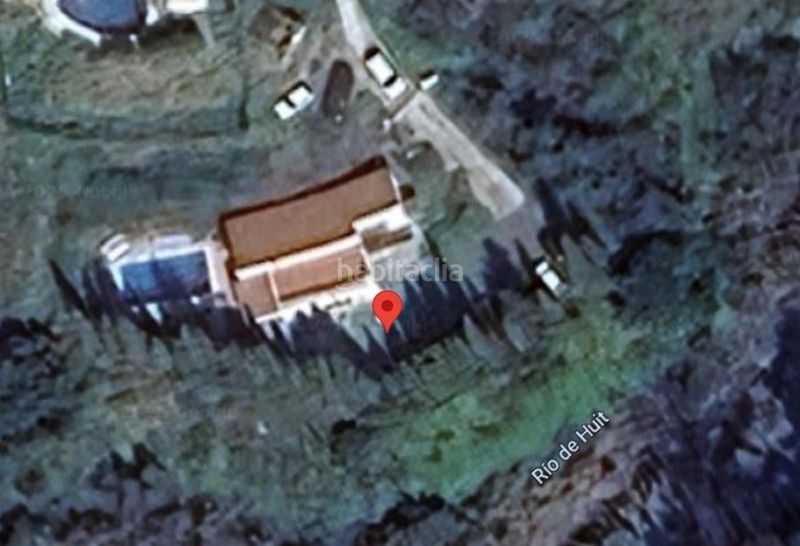 Foto e0bca658-9d58-4d71-8d0a-317dc057022c. Casa adossada a Cómpeta