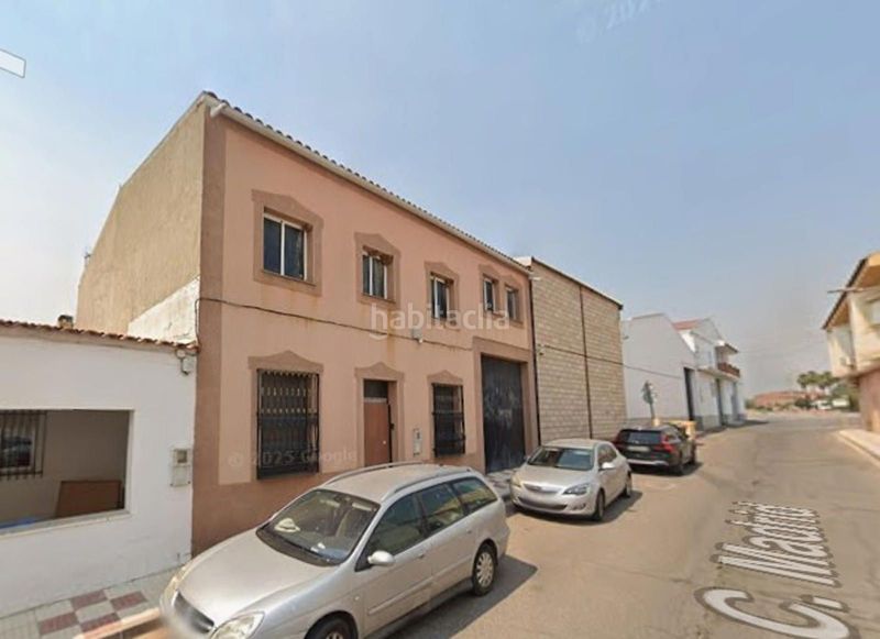 Foto 82d4af5b-78db-473f-a986-c499d6a1d304. Casa adossada amb aparcament a Arroyo de San Serván
