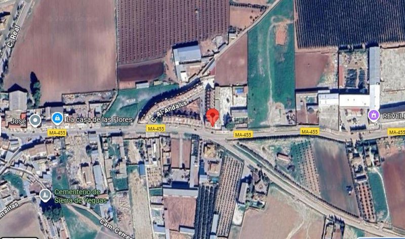 Foto 53a40179-6d10-47f8-a561-a781a030349a. Casa adossada a Sierra de Yeguas