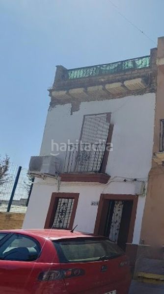 Foto 698fa148-ae53-4b76-8882-beace0b59af6. Casa adossada a Villaverde del Río